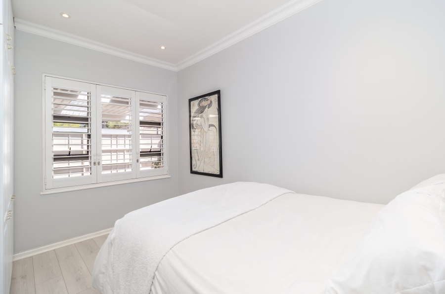 4 Bedroom Property for Sale in Kirstenhof Western Cape